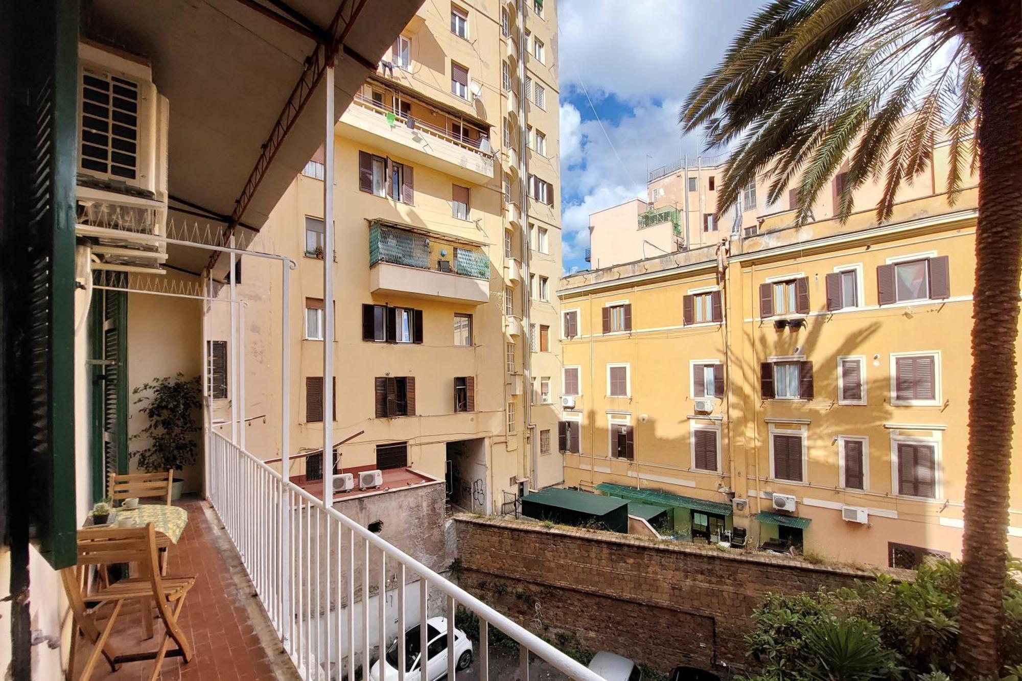 Appartement Balconcino Romantico A Via Aosta Rome